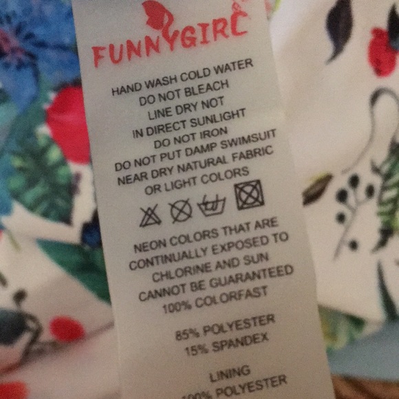 Funny Girl swimsuit/rash guard. NWT. Bright color flowers. Long sleeved. Size S - Picture 8 of 8